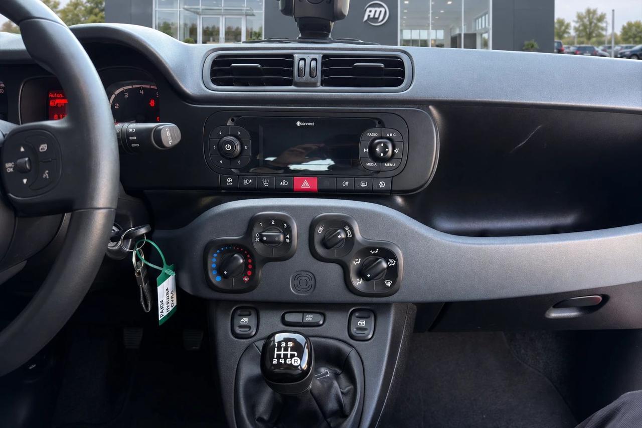 Fiat Panda 1.0 Hybrid Van 4 posti