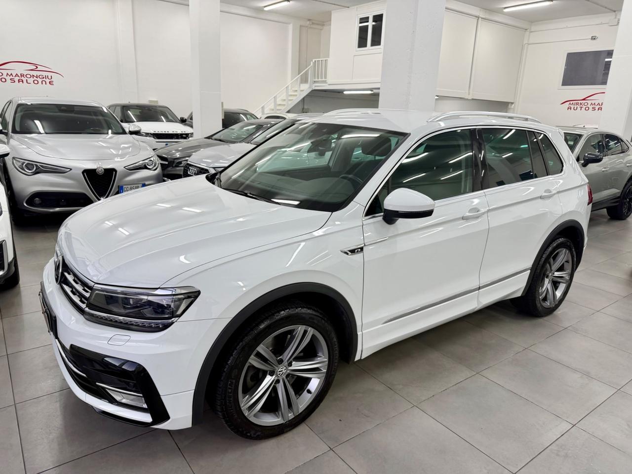 VW Tiguan 2.0 240cv DSG 4MOTION R-LINE FINANZIABILE