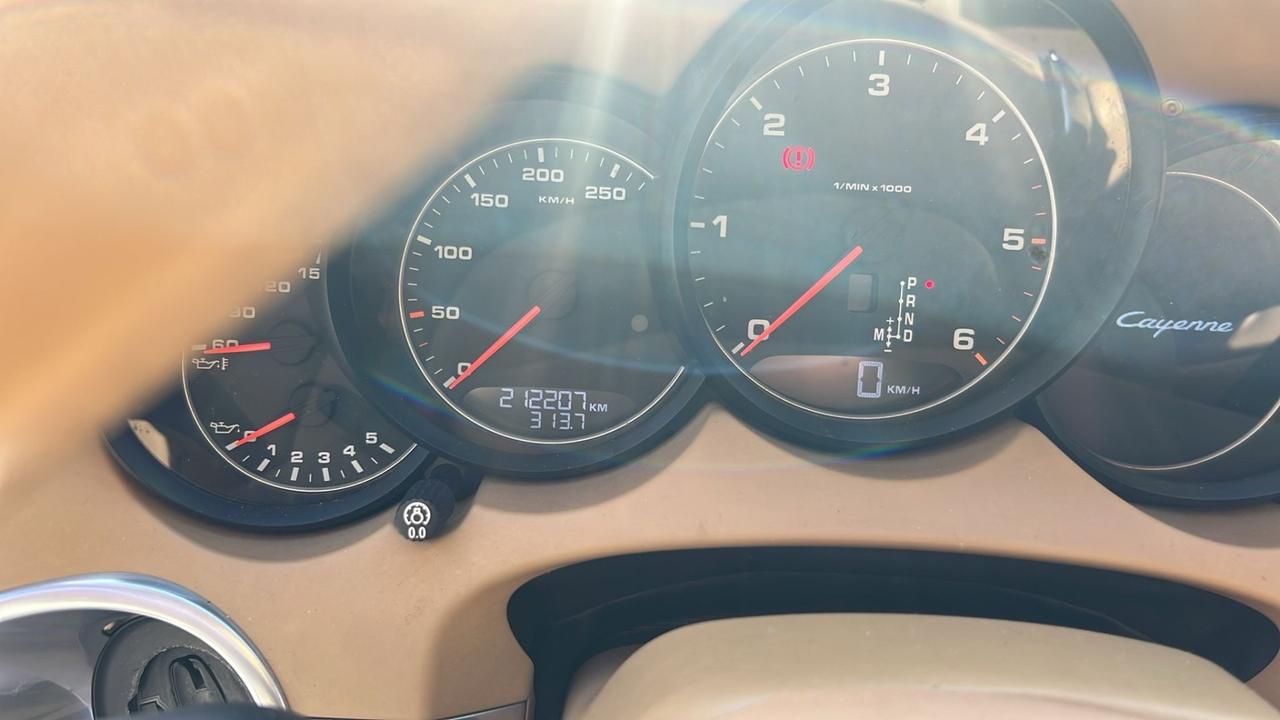 Porsche Cayenne 3.0