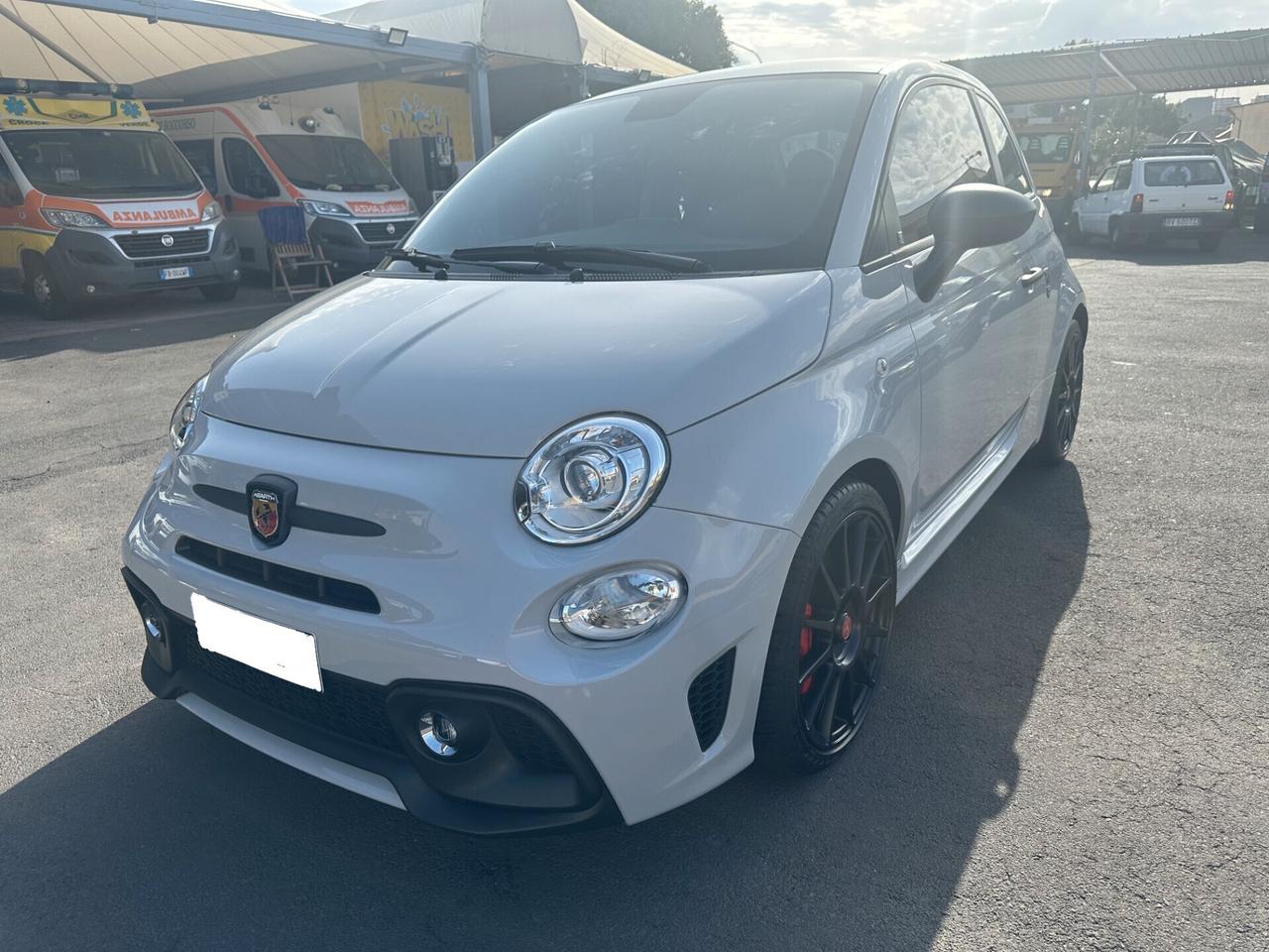 Abarth 595 1.4 Turbo T-Jet 180 CV Competizione