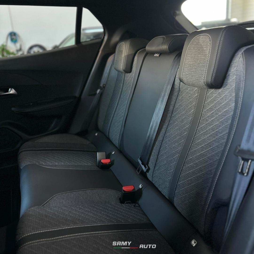 Peugeot 2008 PureTech 100 S&S Allure
