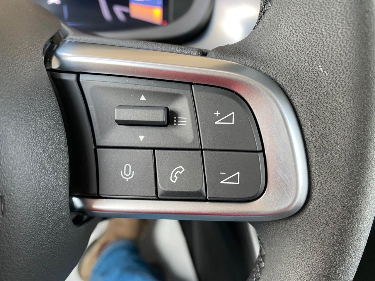 Jeep Avenger 1.2 Turbo 100 CV Summit Pack INFOTAINMENT