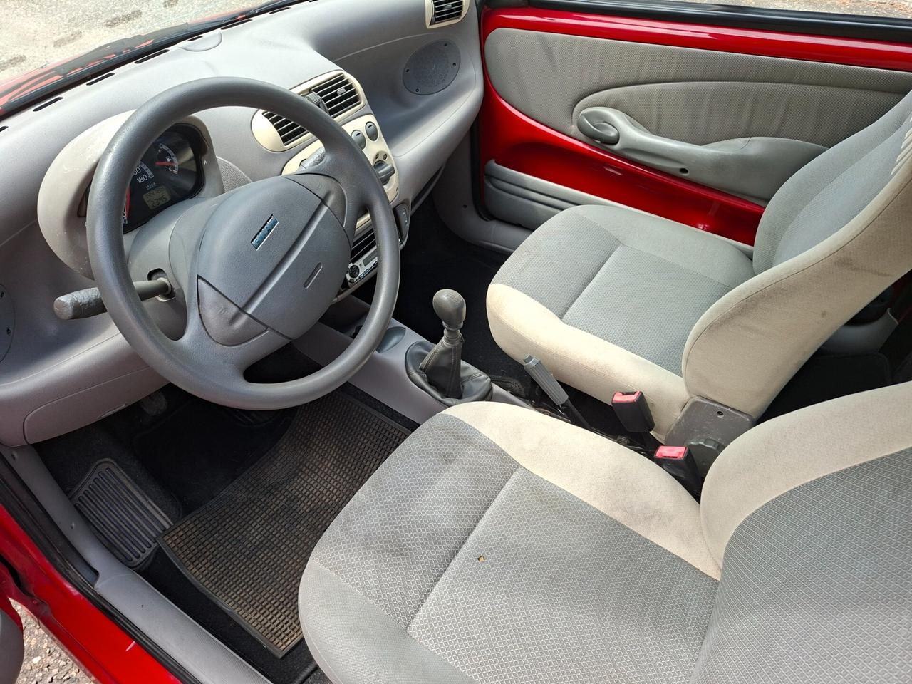 Fiat 600 1.1 Active *CLIMA*