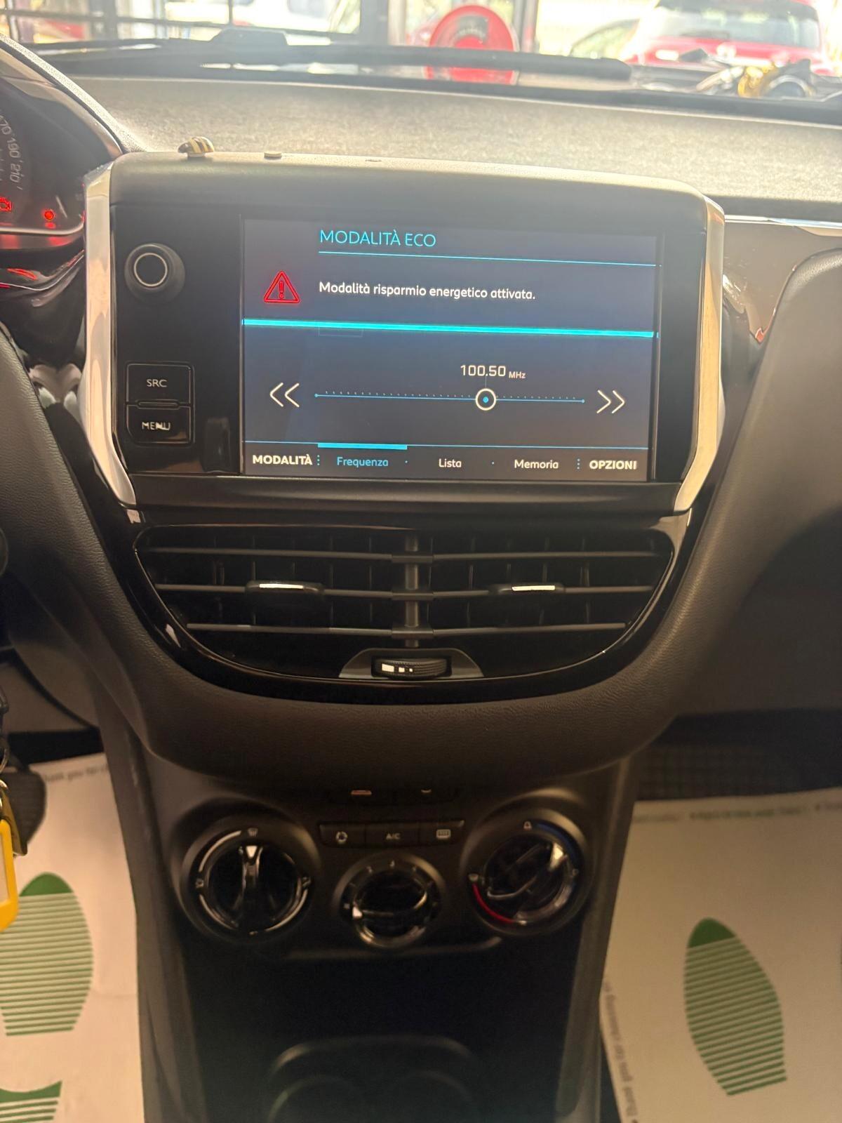 Peugeot 208 PureTech 82 5p. GPL Active