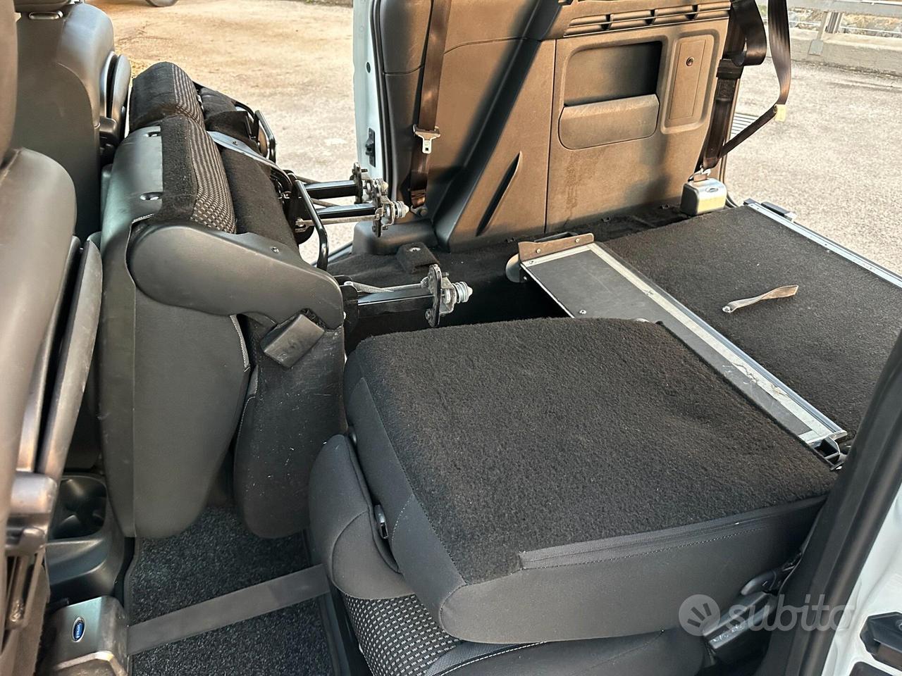 Peugeot Partner 1.6HDi Pianale ribassato Disabili