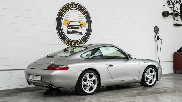 PORSCHE 911 Carrera 4 PORSCHE APPROVED