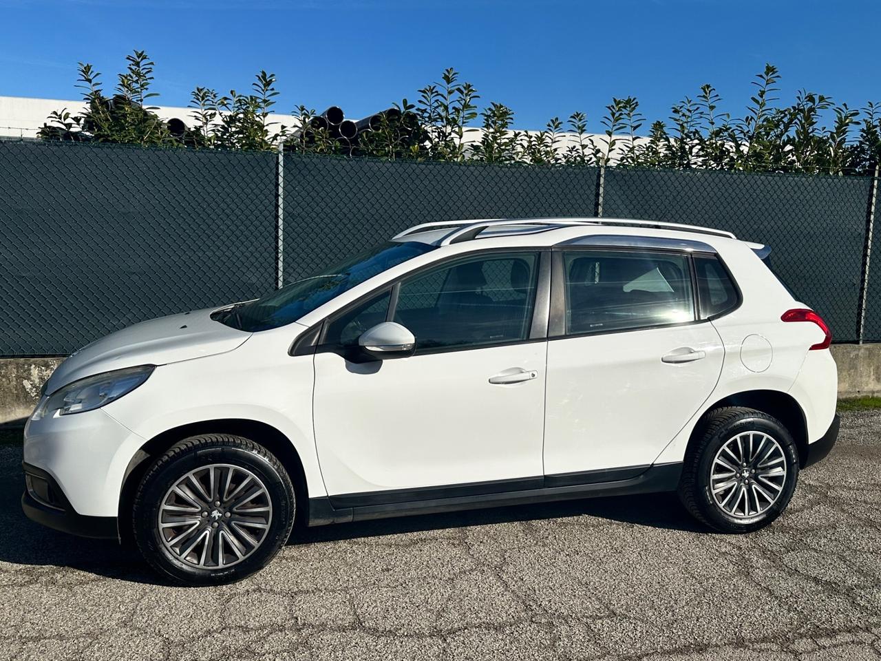 Peugeot 2008 1.4 HDi 68CV Active