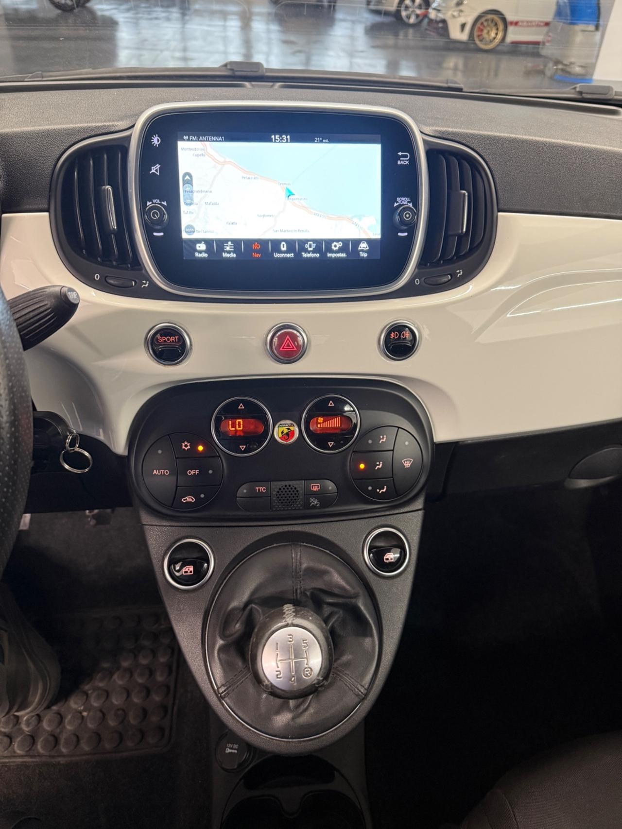 Abarth 595 C 1.4 Turbo T-Jet 145 CV