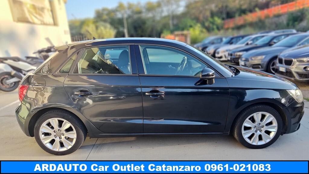 Audi A1 1.6 Tdi 90 cv Ambition S-tronic 5 Pt