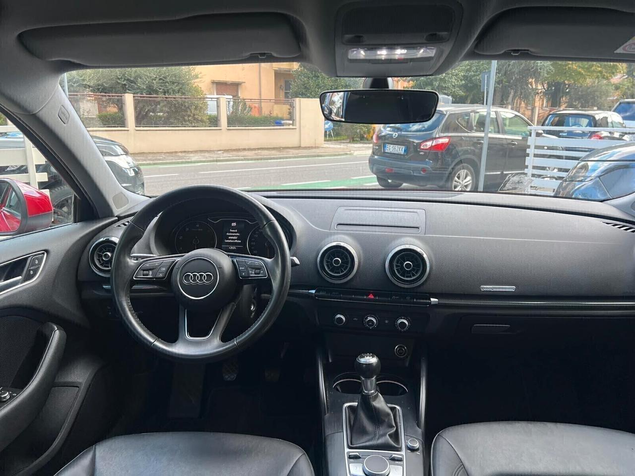 Audi A3 SPB 30 1.6 TDI Admired 49500 KM