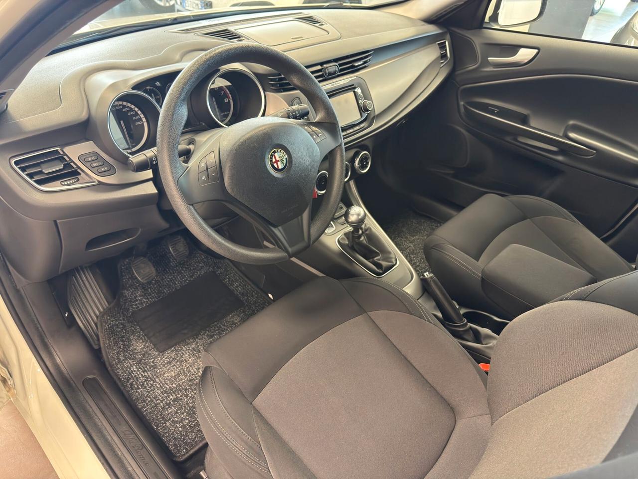 Alfa Romeo Giulietta 1.4 Turbo 105 CV Progression