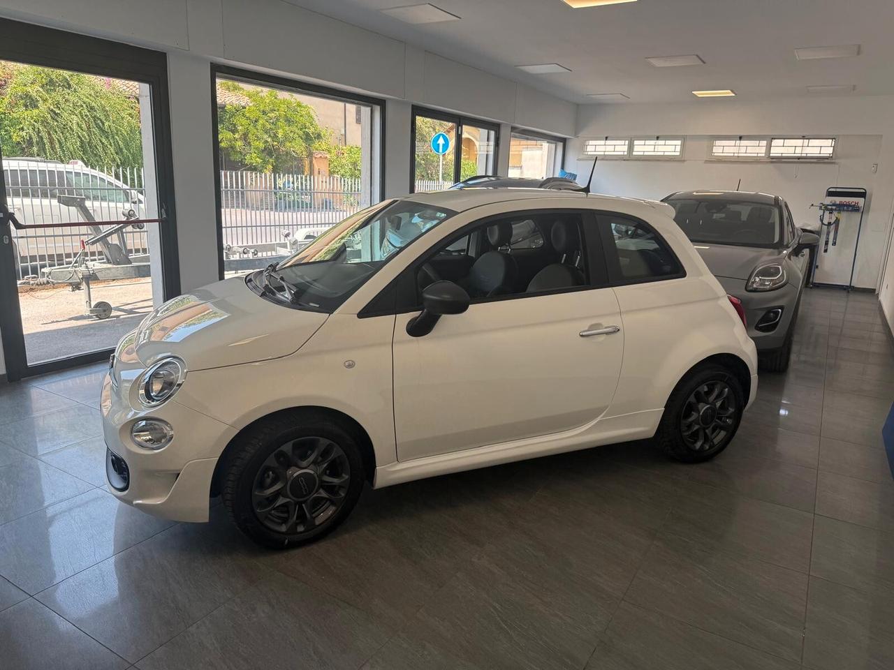 Fiat 500 1.0 Hybrid