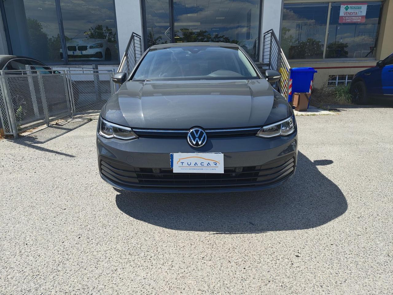 Volkswagen Golf Life 1.5 eTSI MHEV #11253