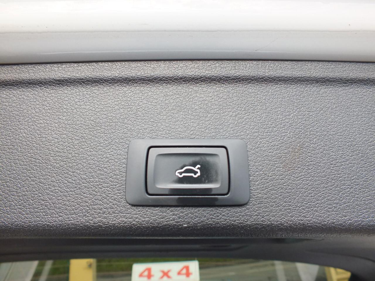 AUDI A4 ALLROAD 40 TDI 204 CV AUTOM.