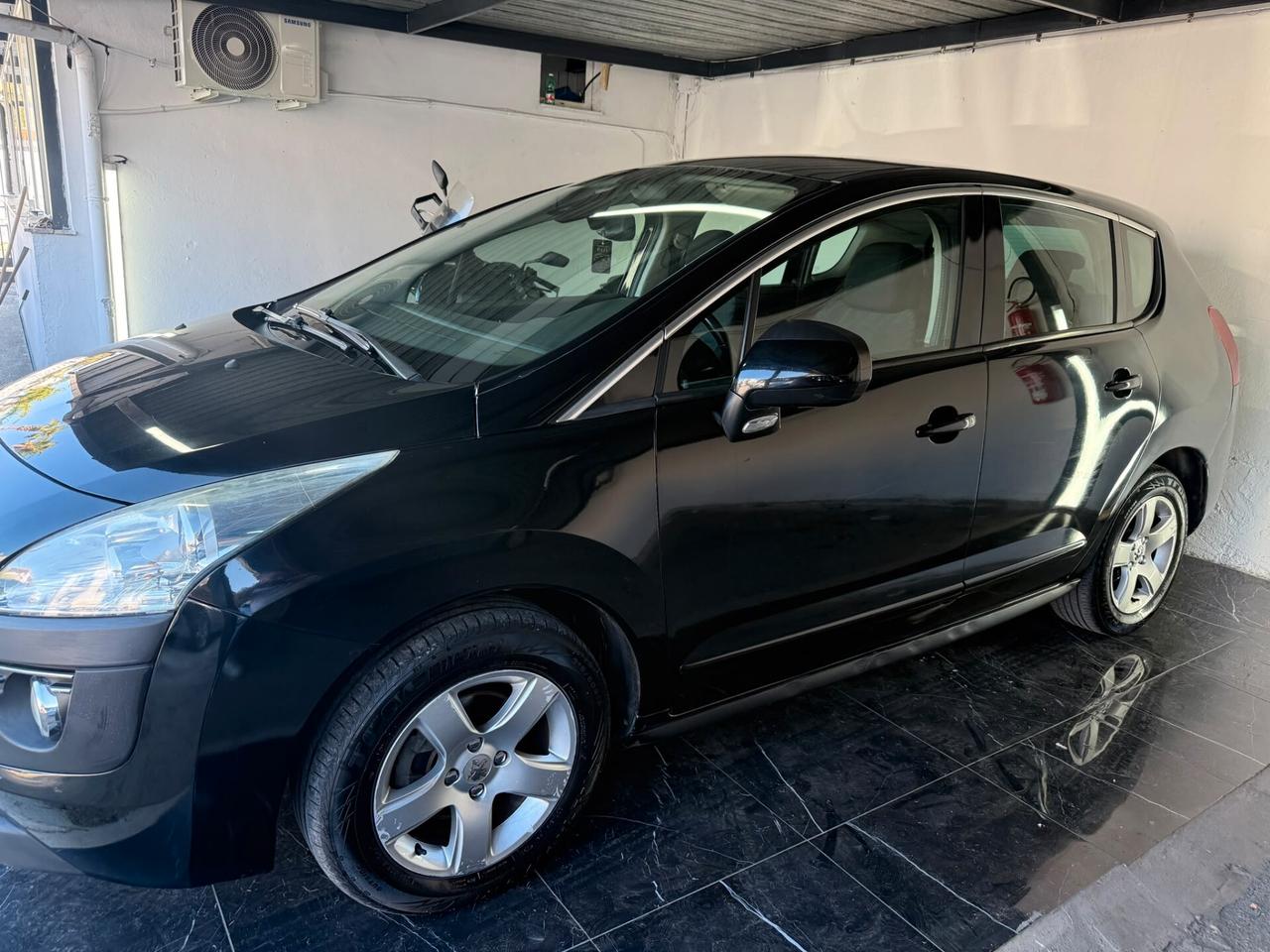 Peugeot 3008 1.6 HDi 112CV Business