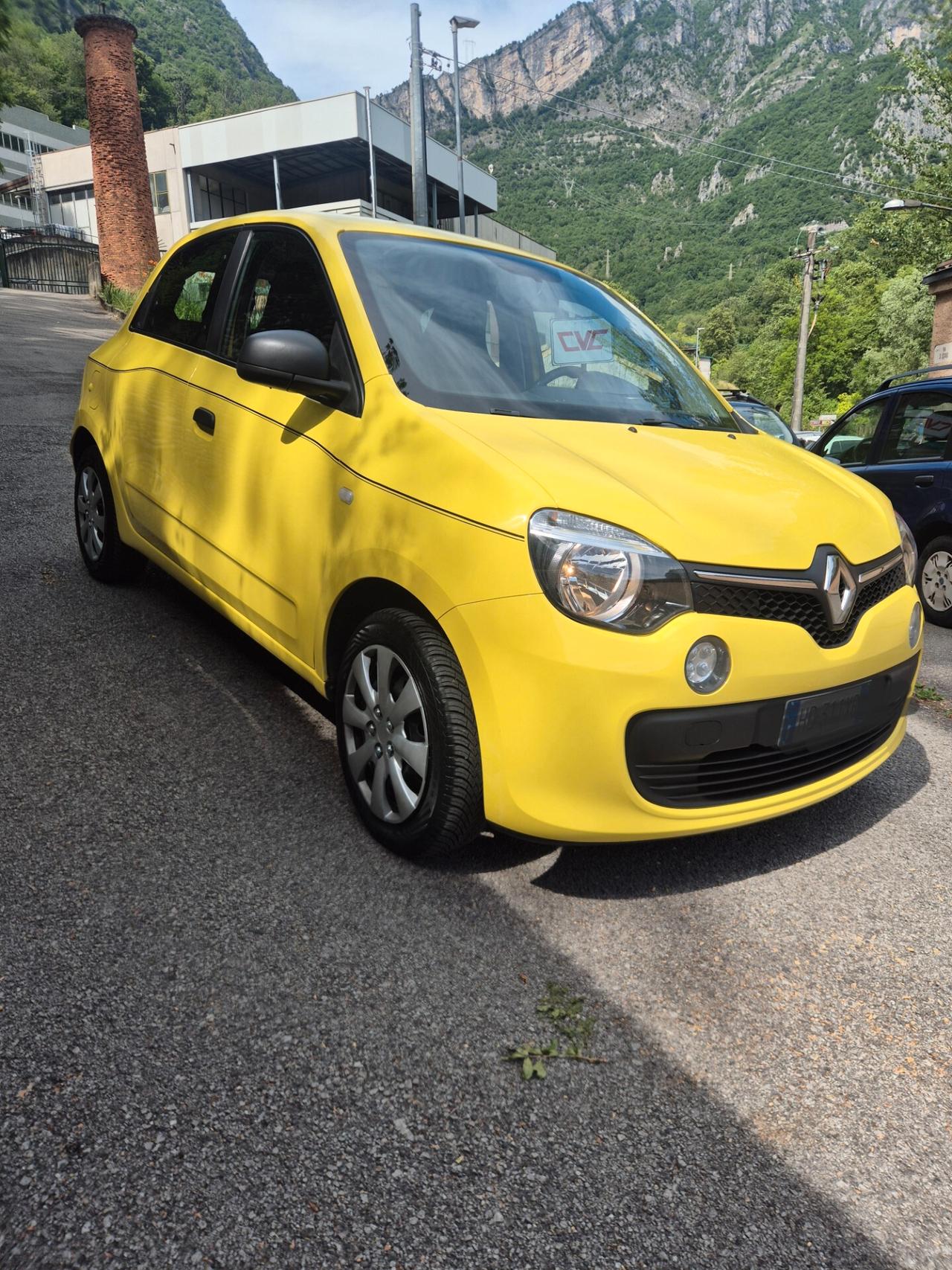 Renault Twingo 1.0 benzina euro 6b neo patentati