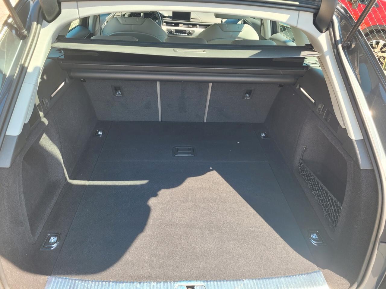 Audi A4 Avant 40 g-tron S tronic Business