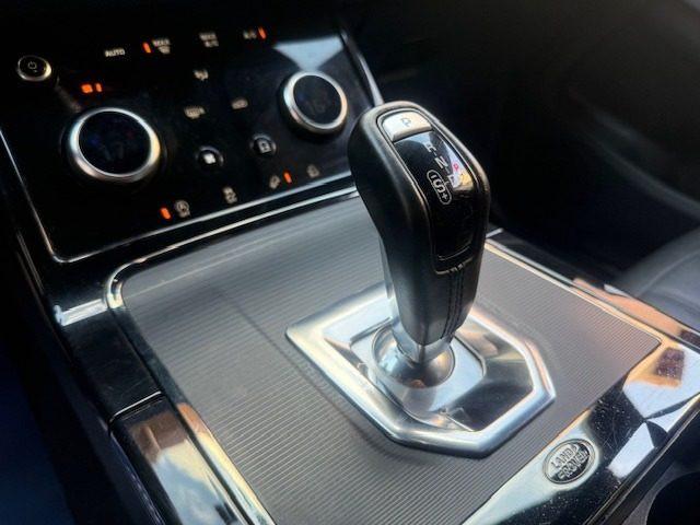 LAND ROVER Range Rover Evoque 2.0D I4 204 CV AWD Auto R-Dynamic S
