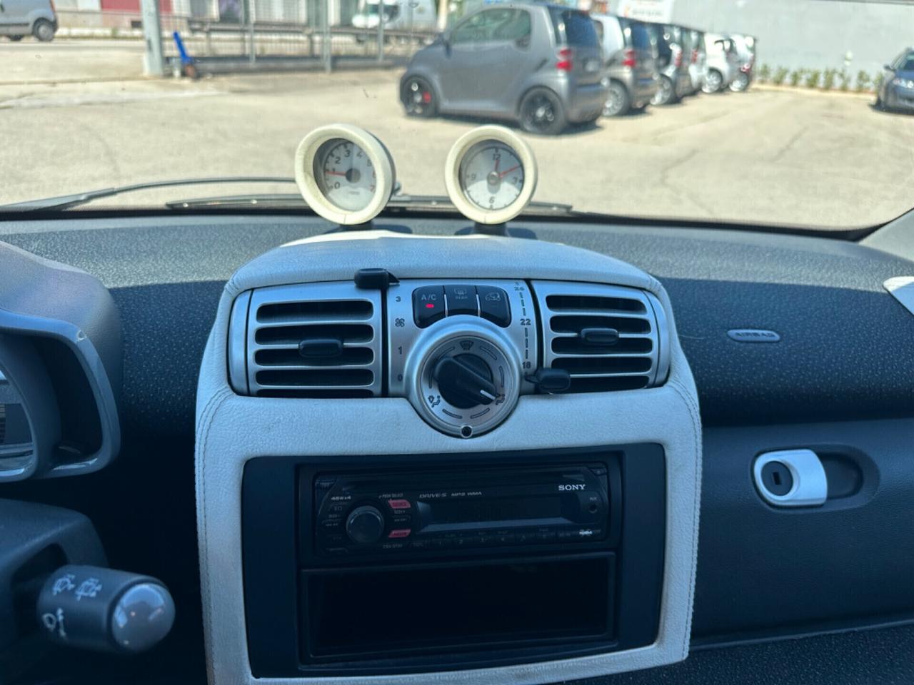 Smart ForTwo SERVOSTERZO INTERNO PELLE