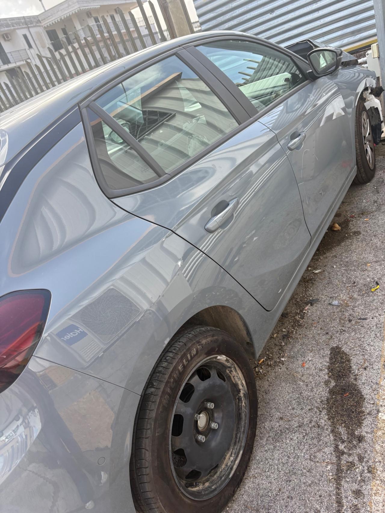 Opel Corsa 1.2 100 CV Edition