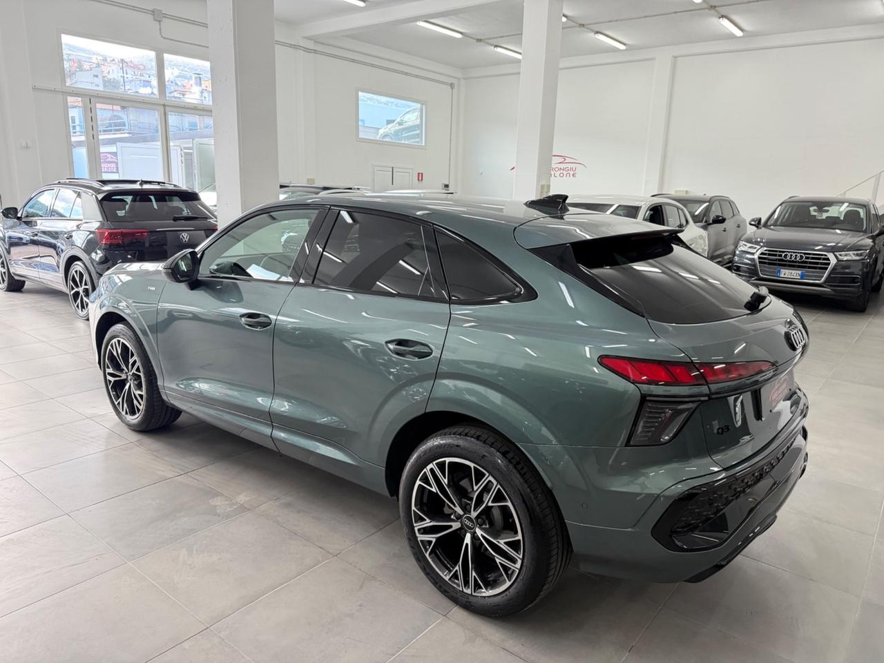 Audi Q3 35 TDI S tronic line FULL FINANZIABILE
