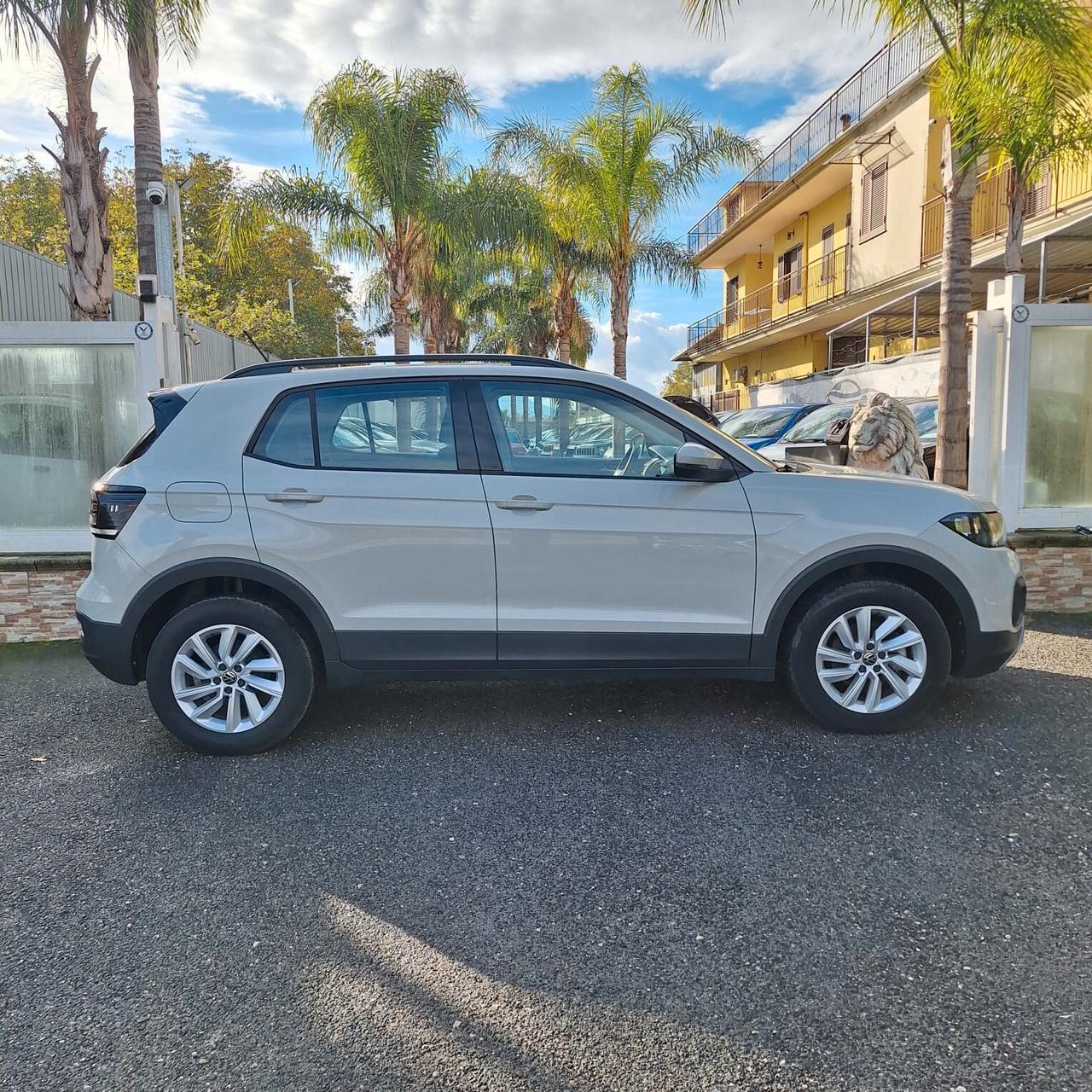 Volkswagen Taigo 1.0 TSI 110 CV DSG R-Line