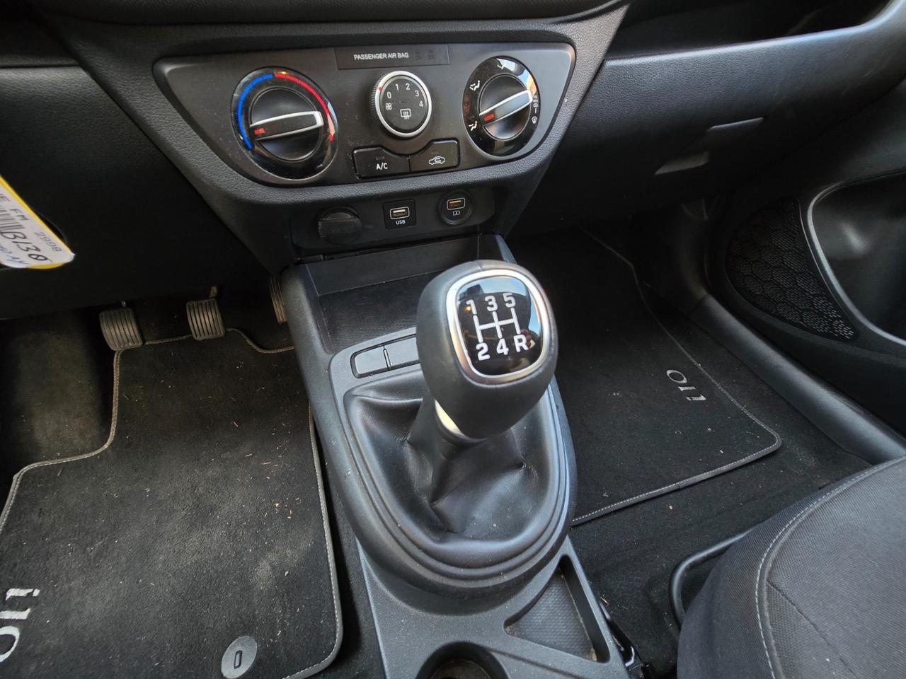 Hyundai i10 1.0 MPI Advanced - 30.000 KM - UNICO PROP