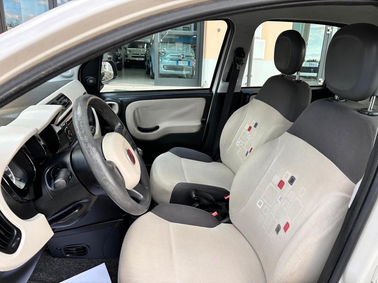 Fiat Panda 0.9 TwinAir Turbo Natural Power Lounge