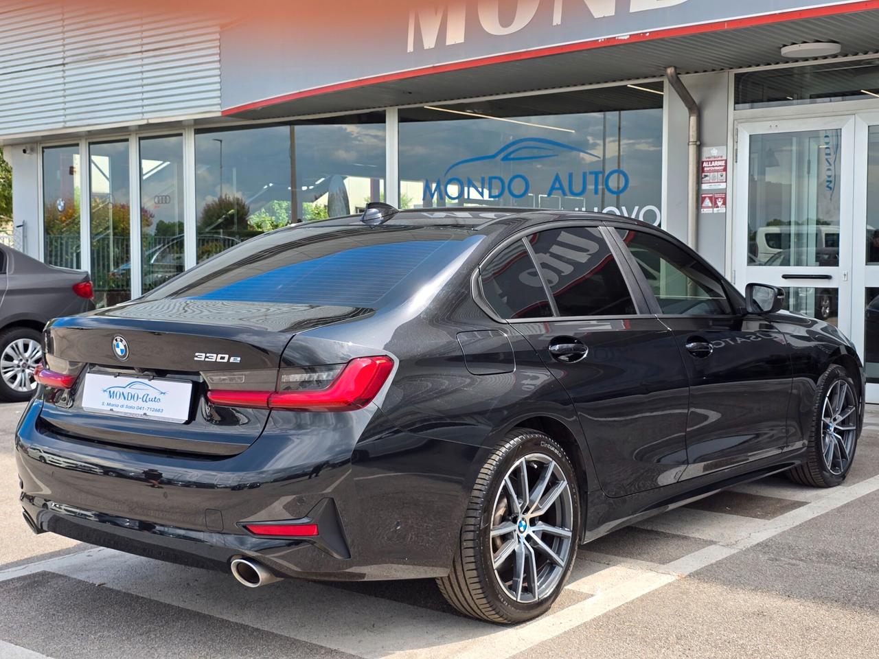 Bmw 330e Business Advantage 184cv Ibrida