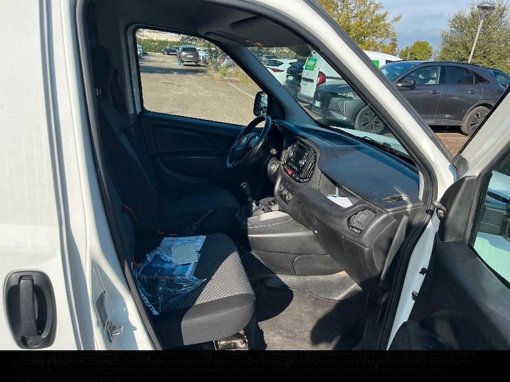 FIAT DOBLO CARGO 1.3 M-JET 95CV PC-TN 3POSTI BUSINESS ( TETTO APR. VANO CARICO - BLUETOOTH - PORTA LAT. )