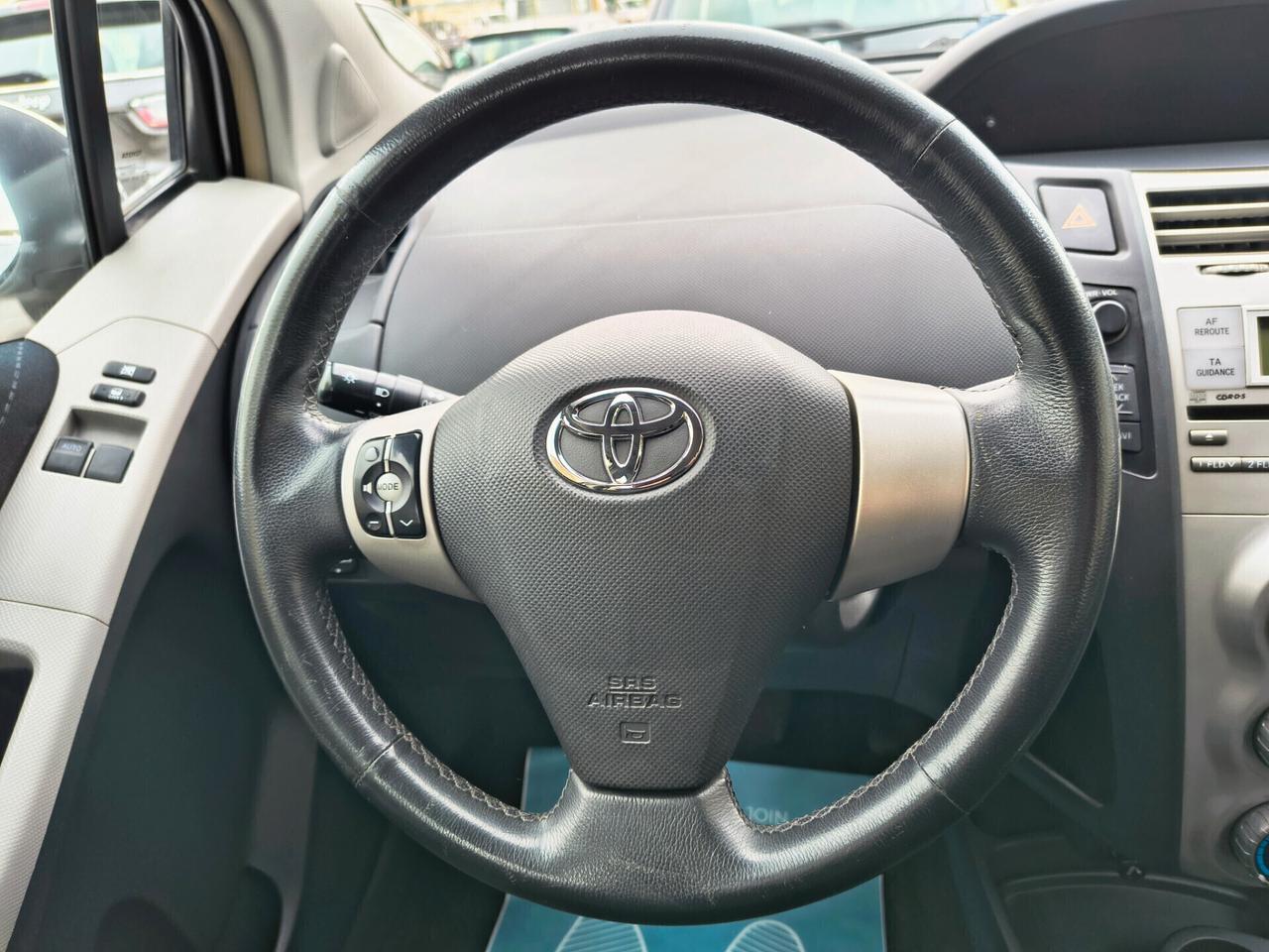 TOYOTA YARIS 1.4 DIESEL 100.000 KM UNICOPROPRIETARIO