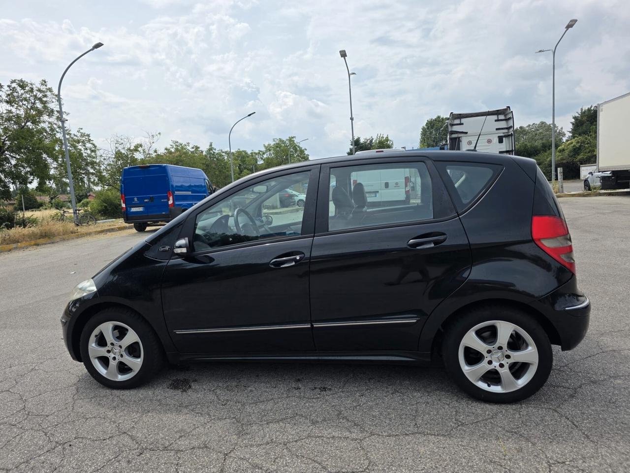 Mercedes-benz A 150 Classic Basic