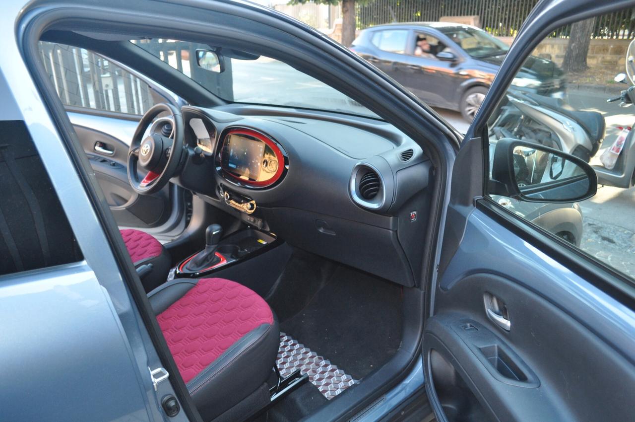 Toyota Aygo X 1.0 VVT-i 72 CV 5p. Undercover