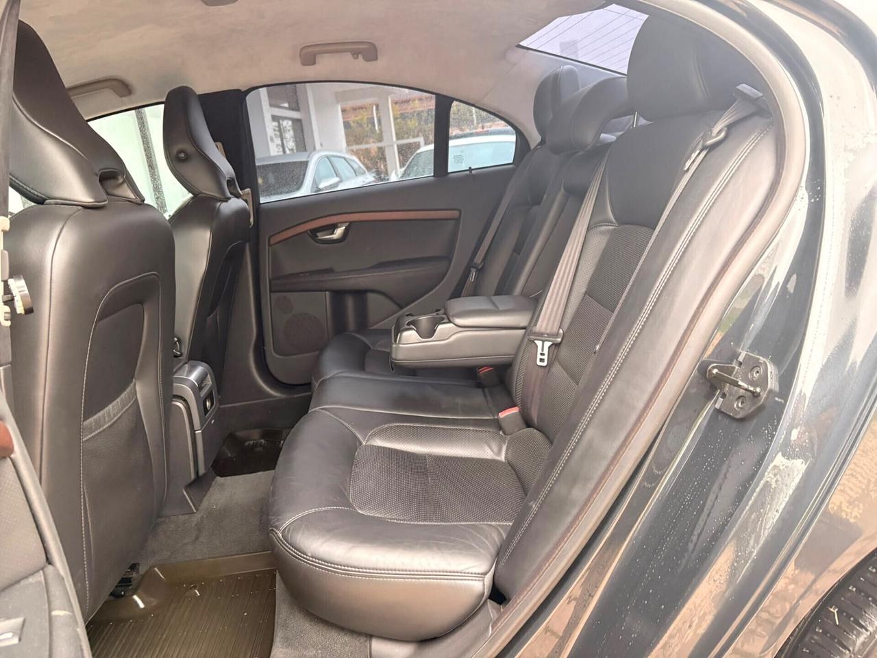 Volvo S80 2.4 D5 205 CV Geartronic Momentum