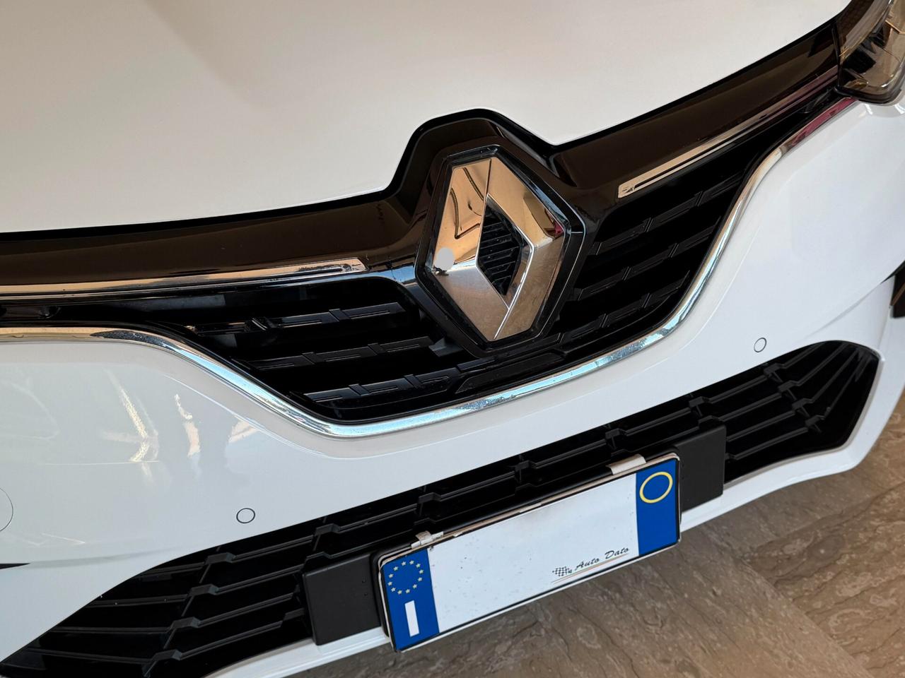 Renault Megane 1.5 BLUEDCI 115 cv. 5 porte BUSINESS (Nav)