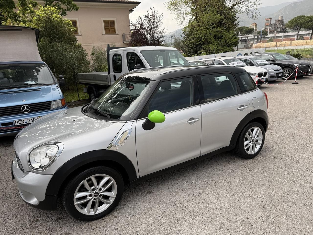 MINI 1.6 COOPER D COUNTRYMAN ADATTA NEOPATENTATI