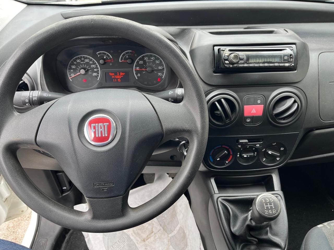 Fiat qubo -5P -1.3 mjt/75cv-full-2011