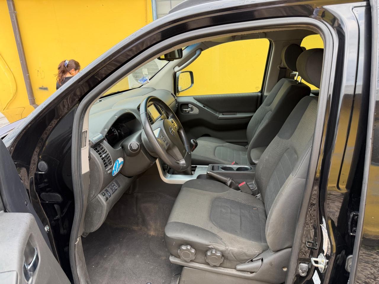 Nissan Navara 2.5 dCi 4 porte Double Cab - 2013