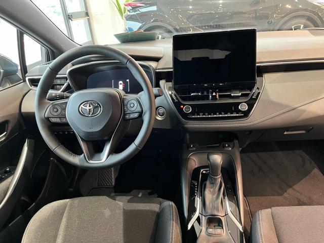 TOYOTA Corolla Active 1.8 Hybrid Touring Sports