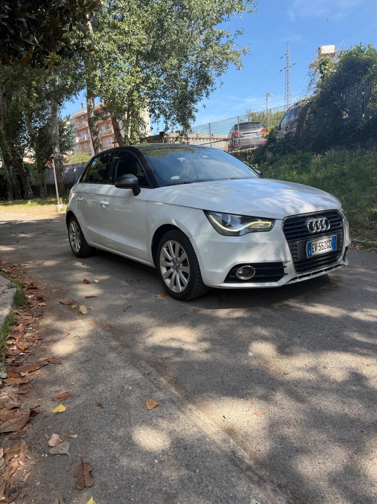 Audi A1 1.6 TDI 105 CV S line edition plus