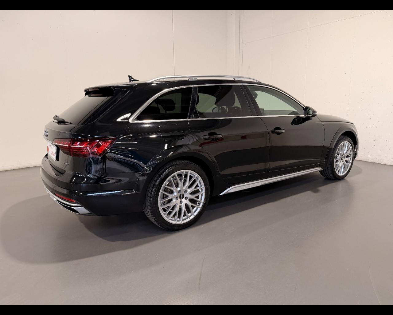 AUDI A4 ALLROAD 40 TDI MHEV S-TRONIC QUATTRO BUSINESS EVOLUTION