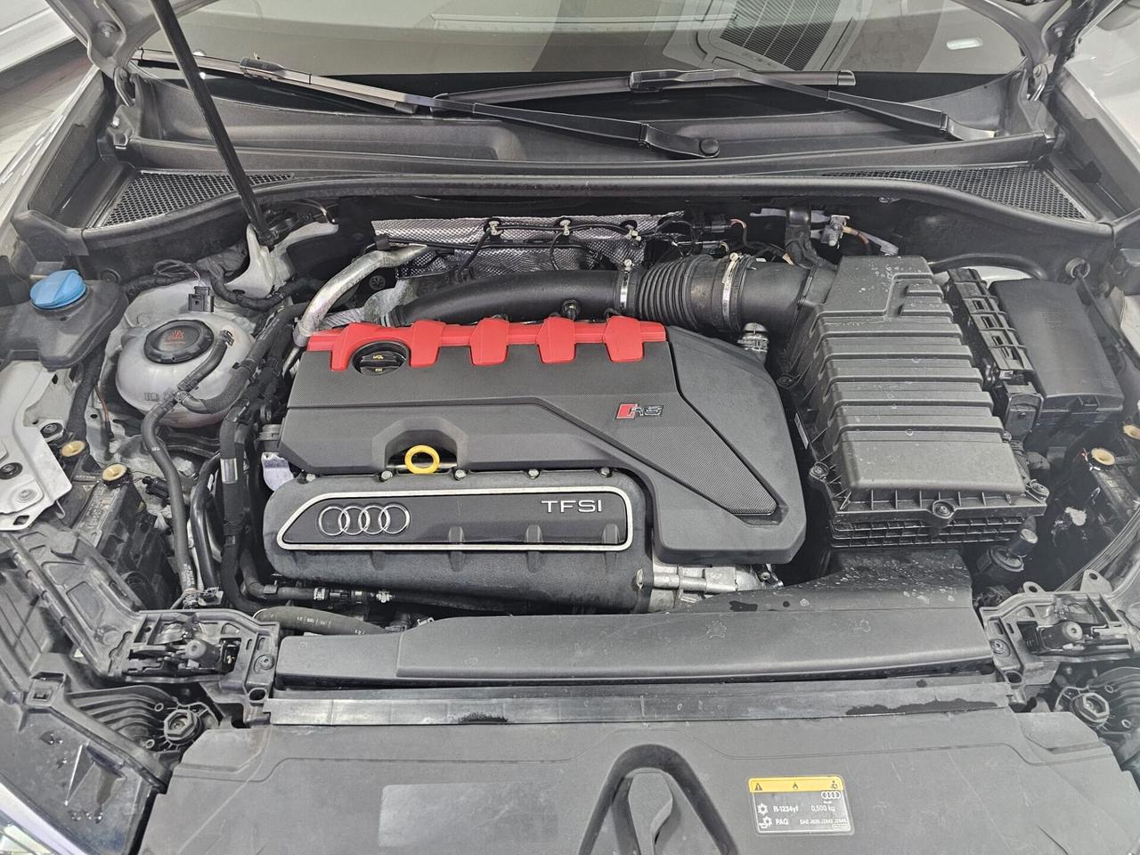 NUOVA AUDI RSQ3 SPORTBACK 2.5 BENZ 400CV S-TRONIC BLACKLINE