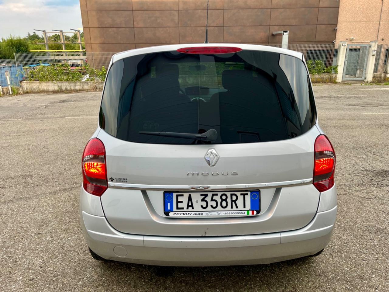 Renault Modus 1.2benz 2010 97.000km tutto fatto
