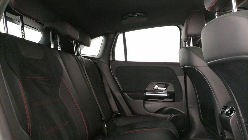 Mercedes-Benz GLA 220 d Premium 4matic auto