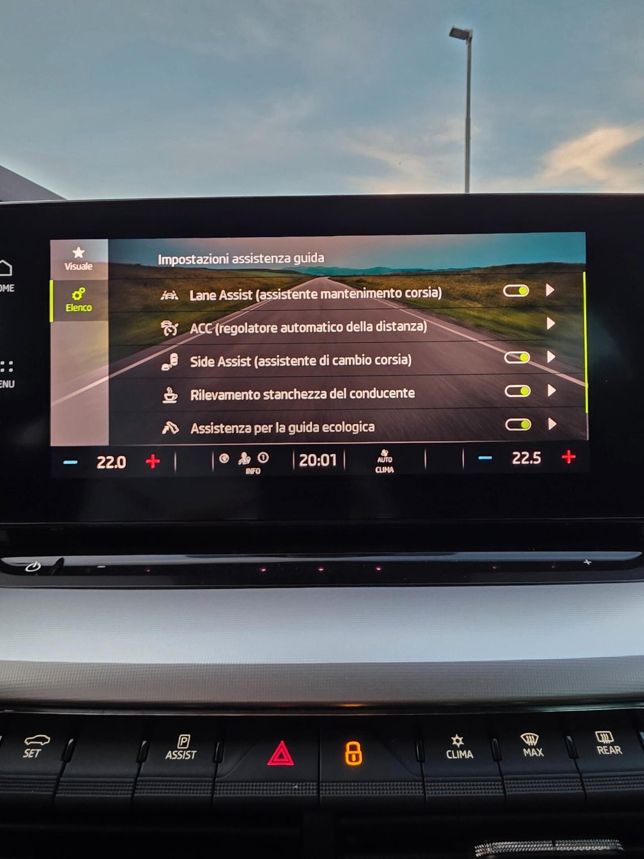 Skoda Octavia 2.0 TDI EVO SCR 150 CV DSG Wagon Executive