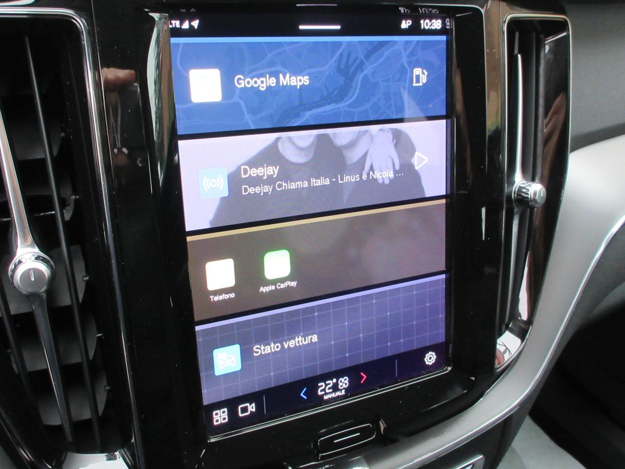 Volvo XC60 B4(d) AWD automatico Core