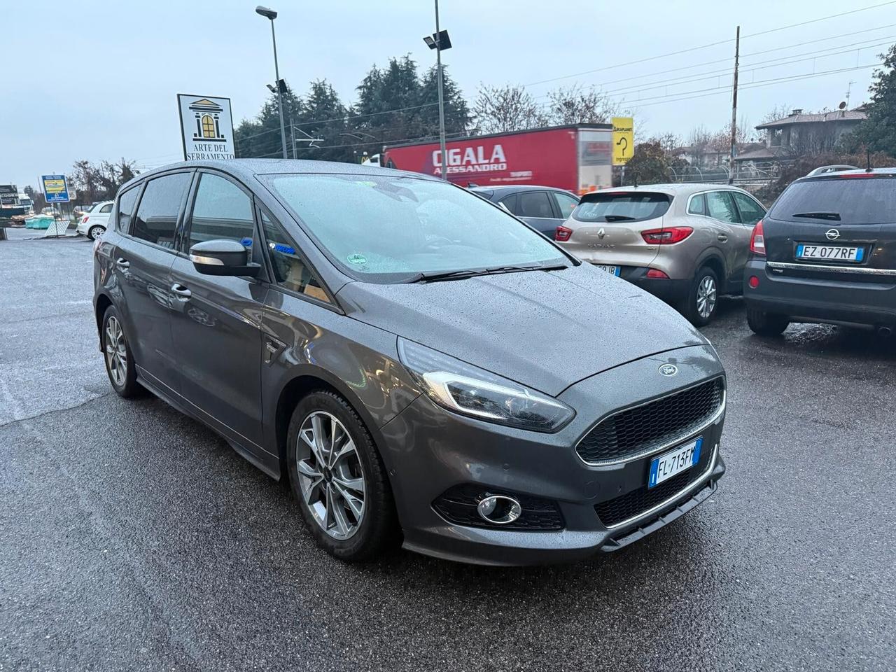 Ford S-Max 2.0 TDCi 180CV S&S Powershift 7 posti ST-Line Business