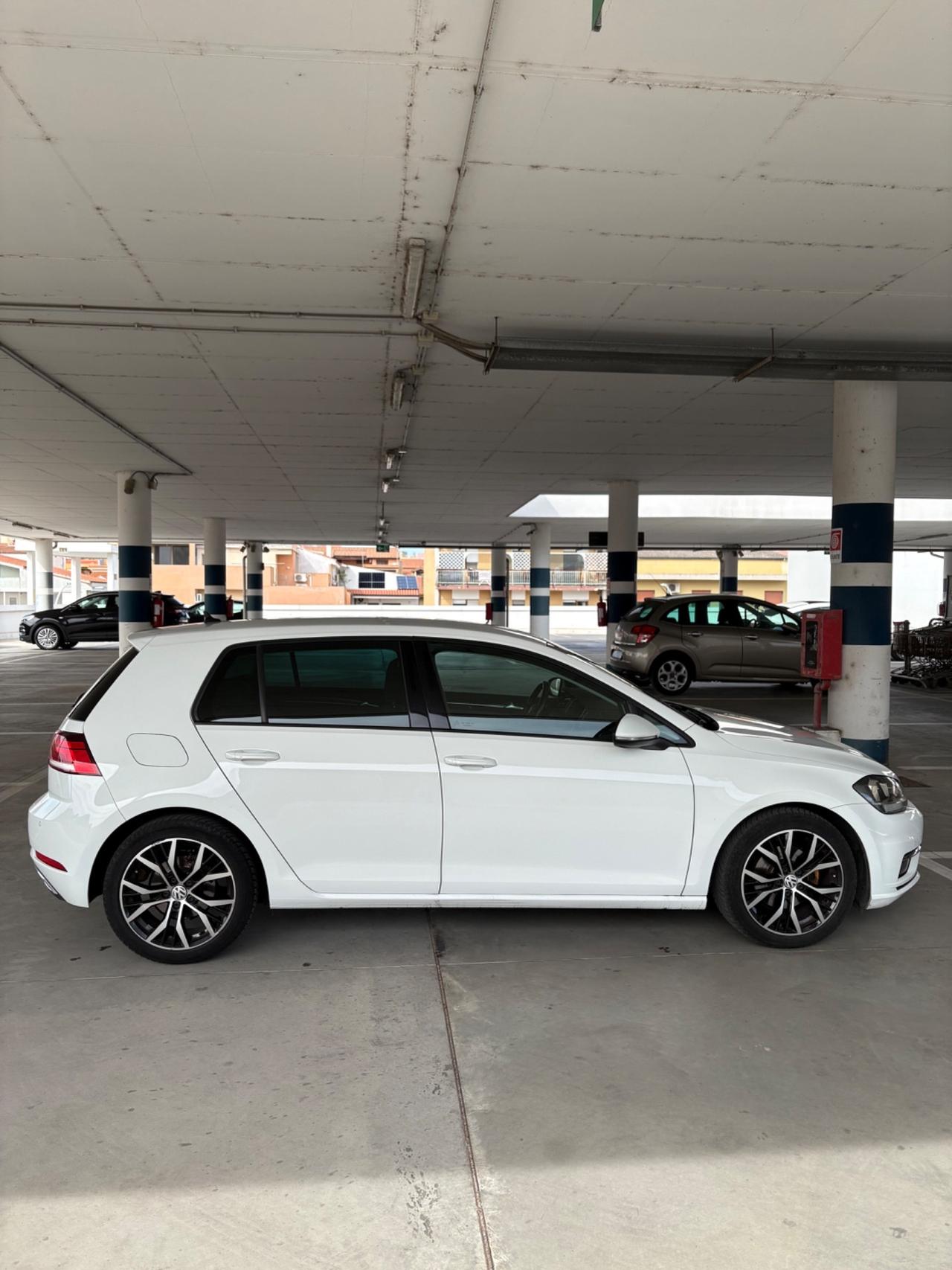 Volkswagen Golf 1.6 TDI 115 CV DSG 5p. Sport BlueMotion Technology