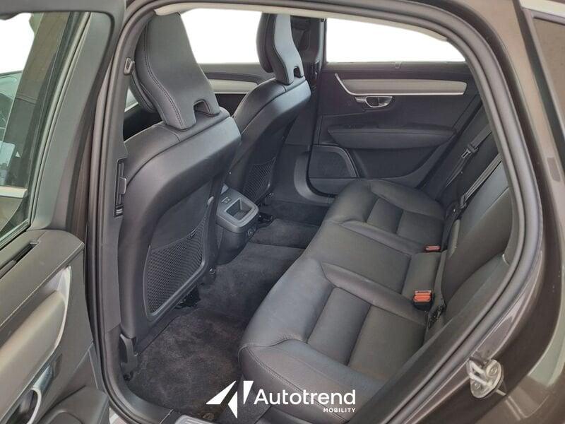 Volvo S90 B4 197+14 CV Mild Hibrid Benzina Automatica Plus Bright