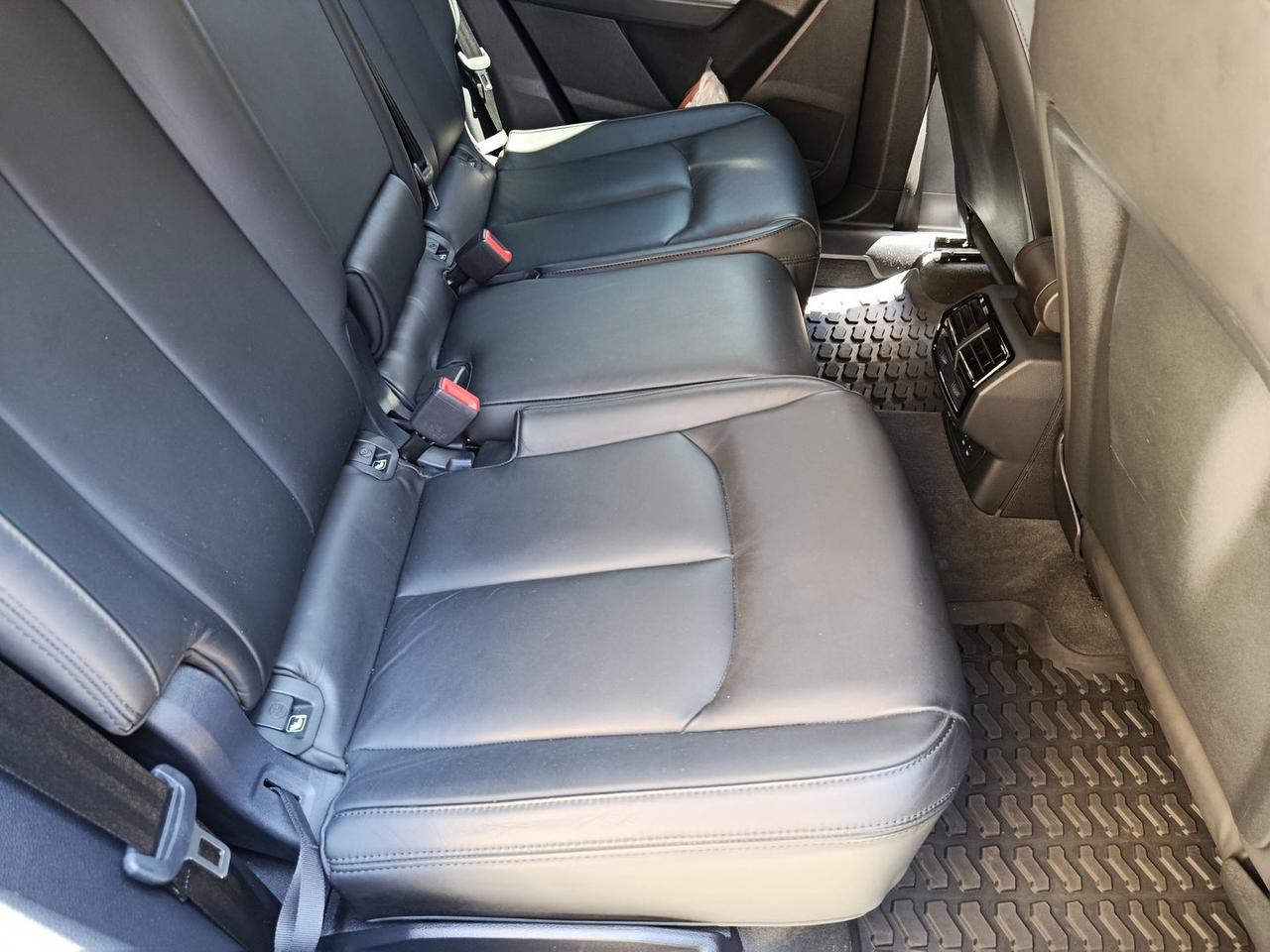 Audi Q3 2.0 TDI Business #6230